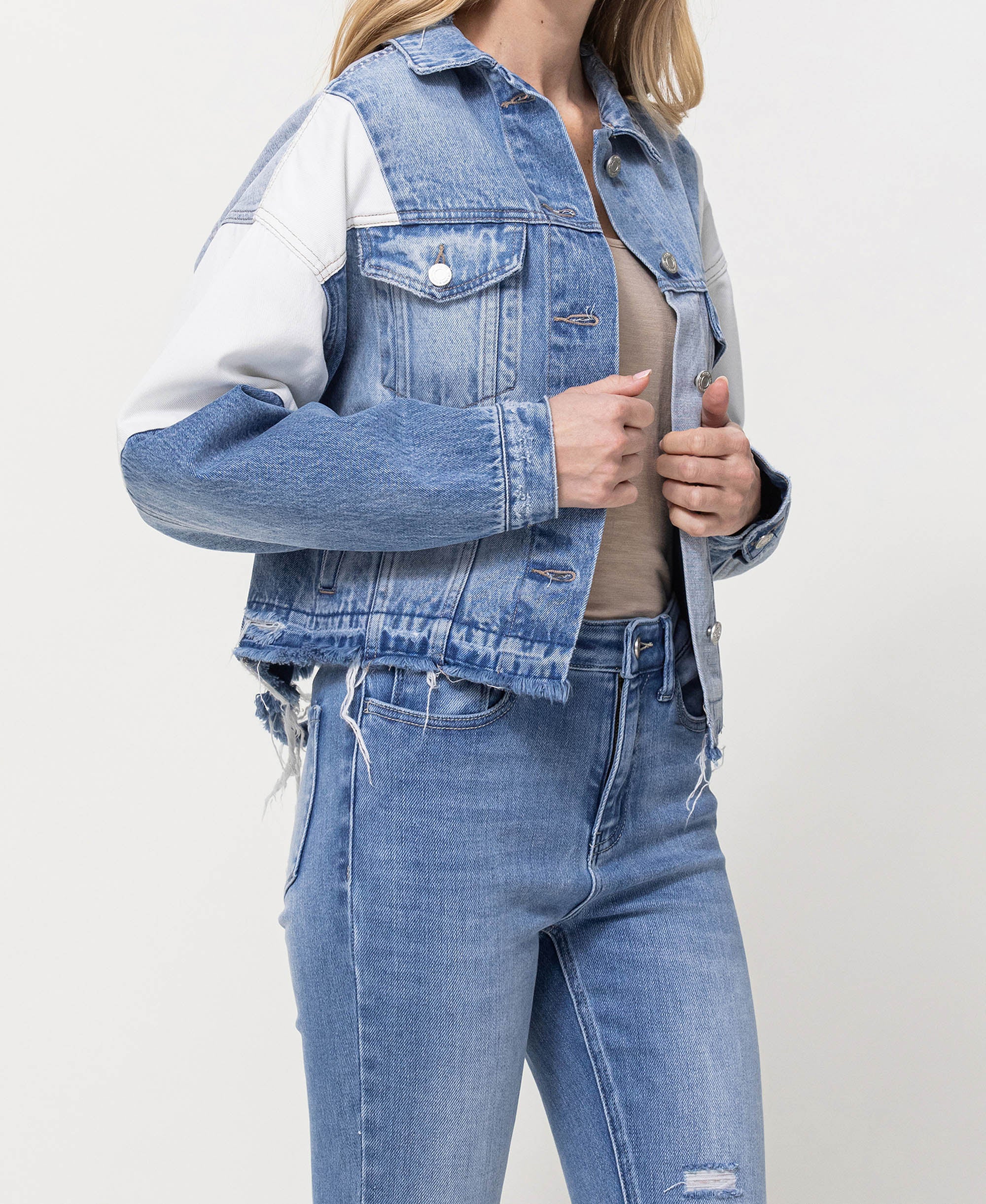 Denim - Oversized Crop Denim Jacket - Image 4
