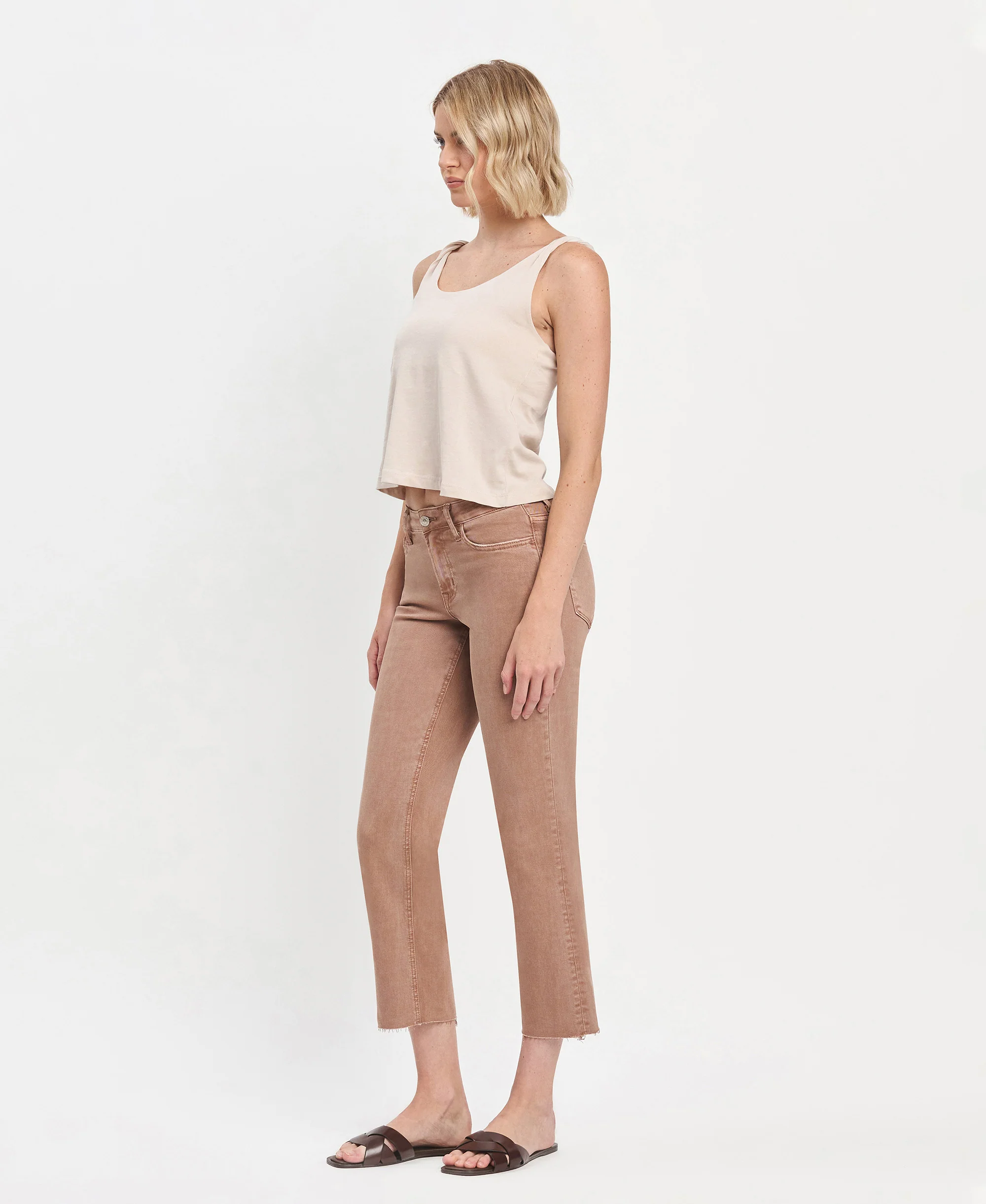 Leading - Mid Rise Straight Jeans - Image 3