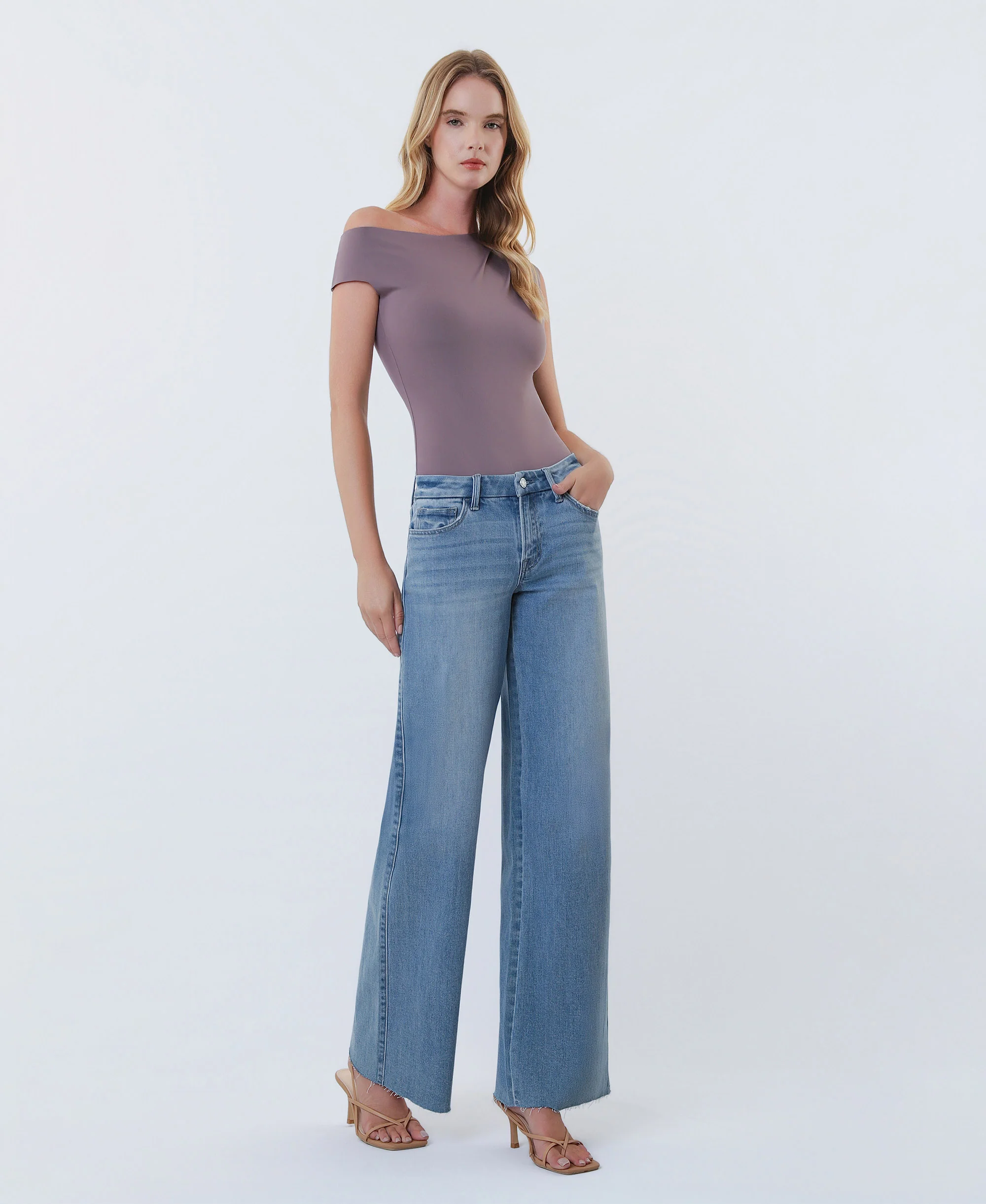 Light - Mid Rise Clean Cut Raw Hem Wide Leg Jeans - Image 4